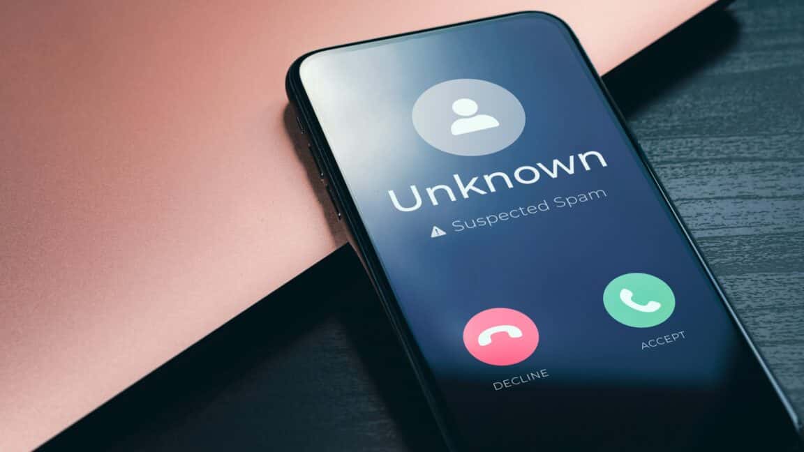 FCC, telefon operatörlerini spam arama engelleme performansına göre puanlandıracak