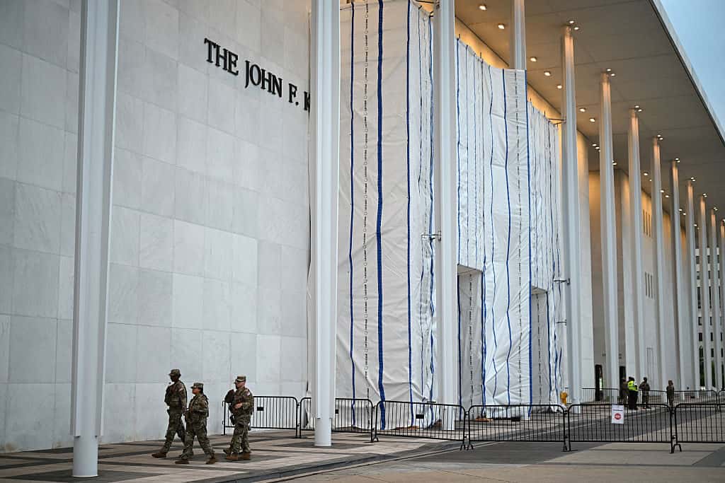 Lawmakers Oppose Trump Administration's Threat to Demolish Kennedy Center Over Naming Dispute