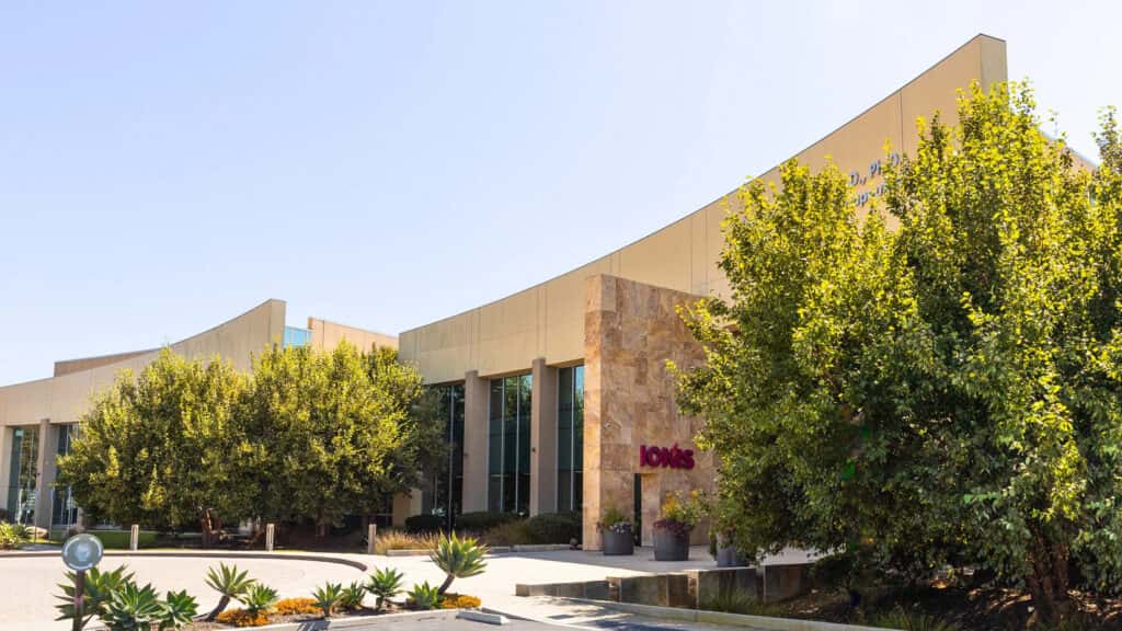 Ionis Wins FDA Approval for Zanvastro, First Disease-Modifying Treatment for Alexander Disease