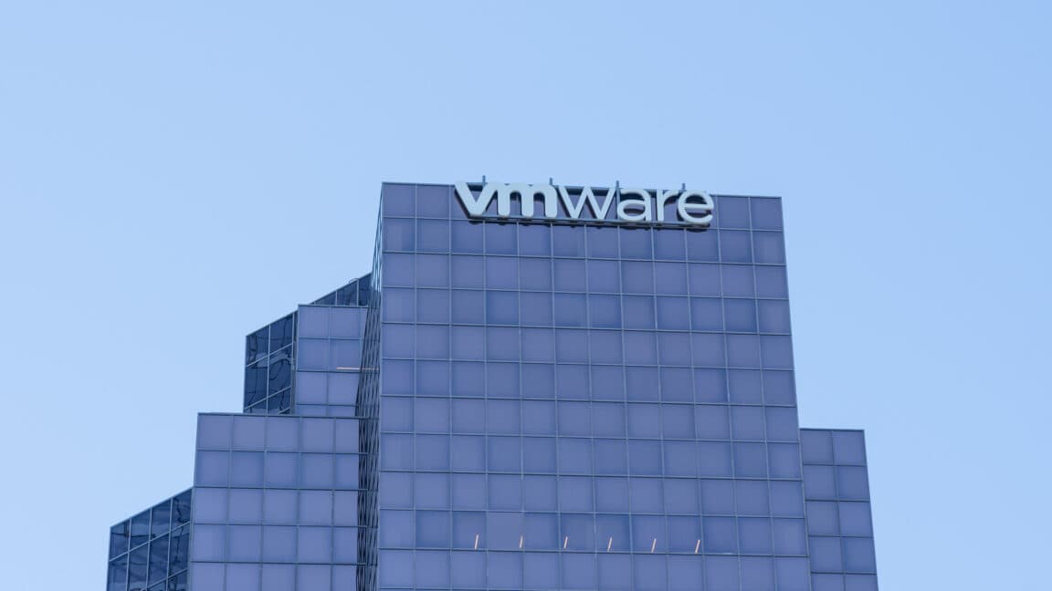 Broadcom Shifts Focus Away from VCF to Rebuild Trust with Small and Medium Businesses
