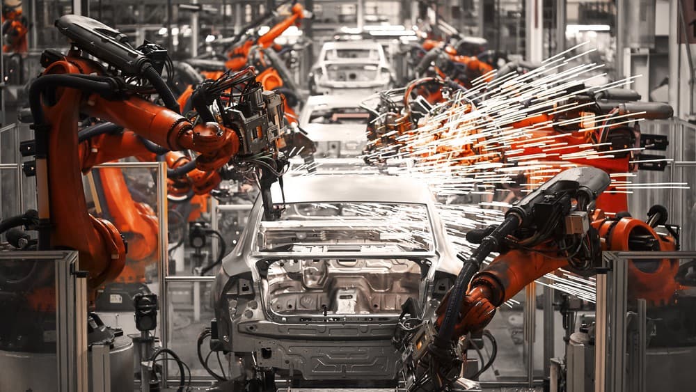 China's Domestic Car Sales Fall While Chinese Vehicles Surge Globally