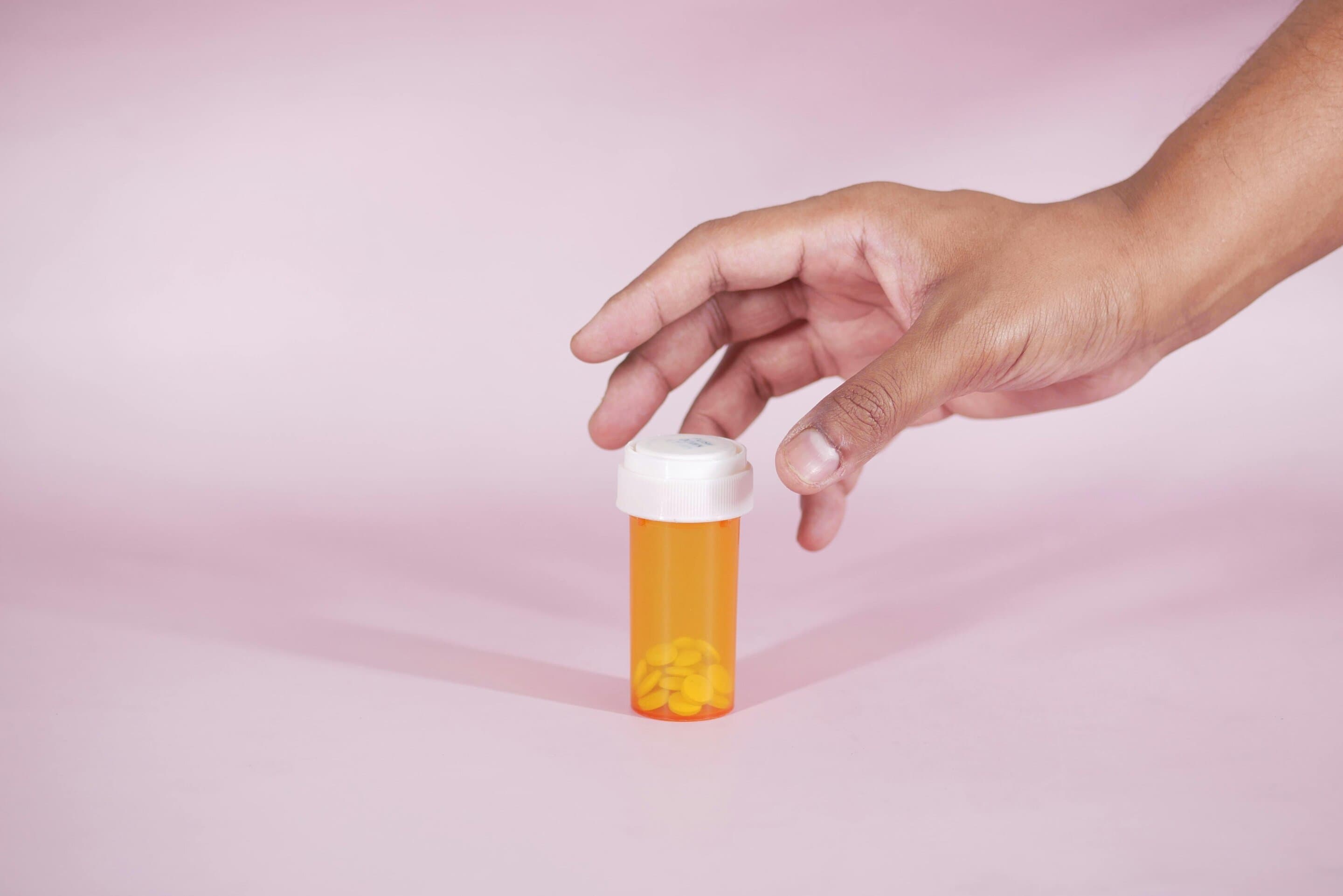 Investigadores piden una revisión urgente de la atención del dolor ante la crisis de opioides