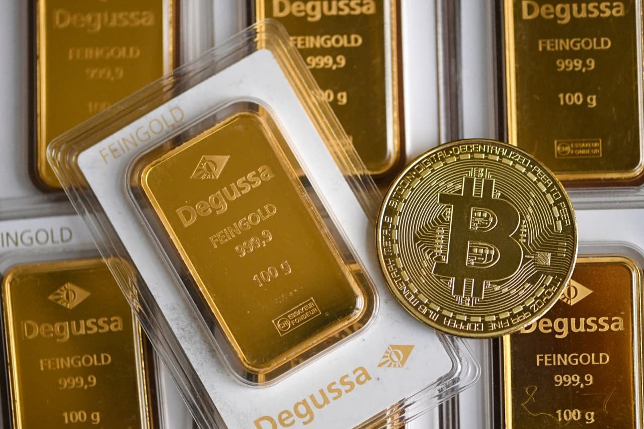 Anuncio del Tesoro sobre Recompra de Bonos Impulsa Alza en Oro y Bitcoin