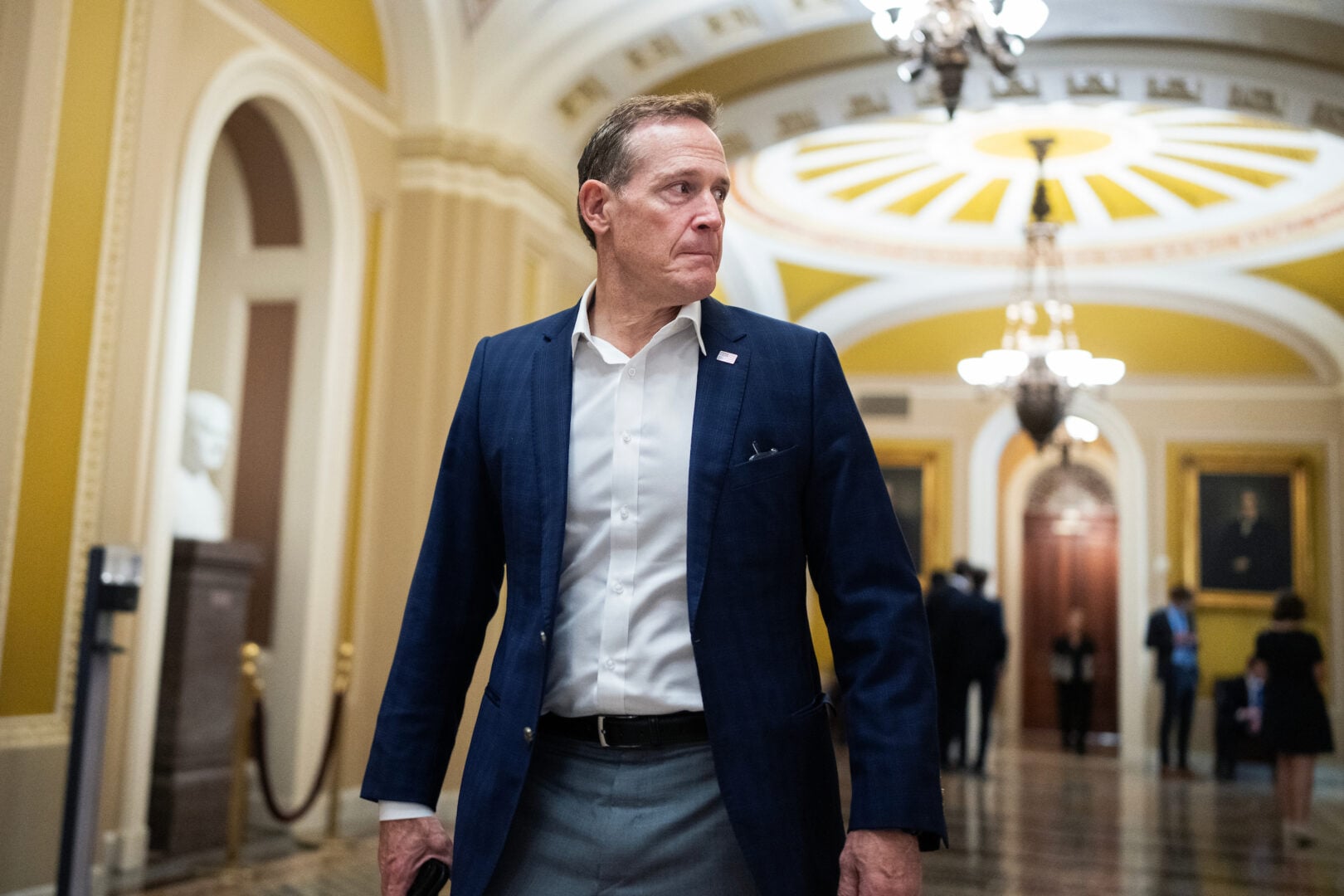 Senate Passes Bipartisan Funding Measure to Avert October Shutdown