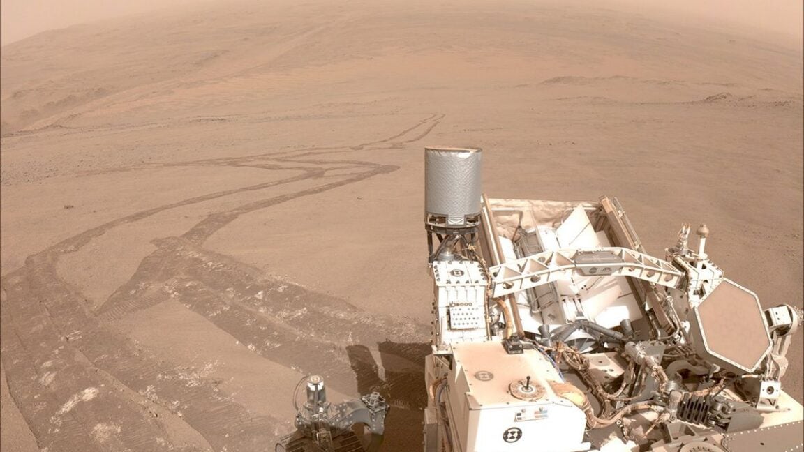 Perseverance Mars Rover Demonstrates Successful Autonomous Driving Performance