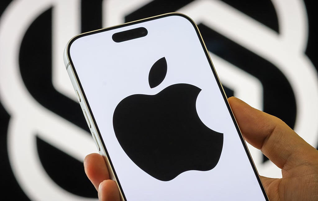 OpenAI, Musk'ın antitröst davasıyla karşı karşıya kalırken Apple çıkış yolu buluyor