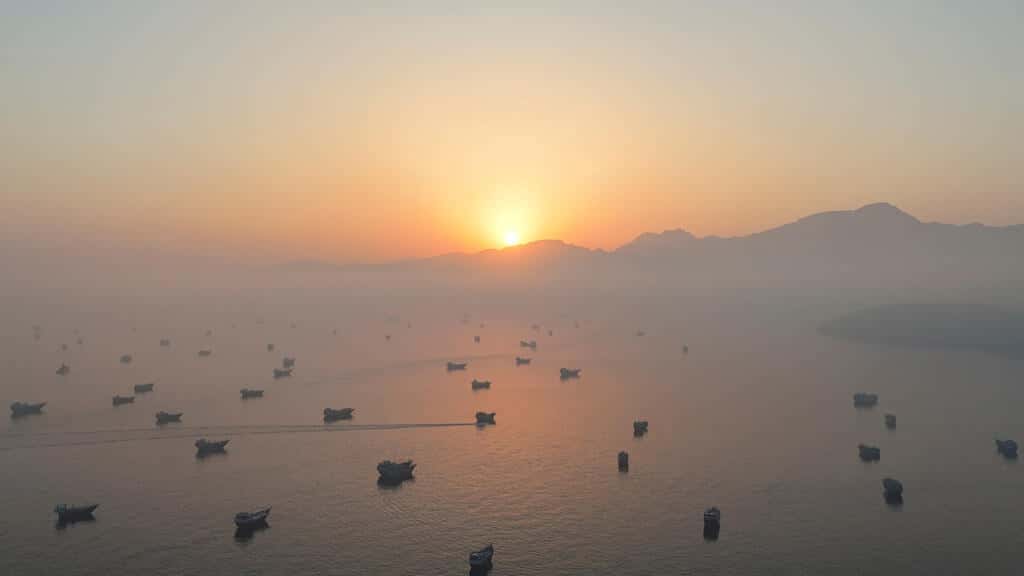 Oil tanker reports two explosions in Strait of Hormuz
