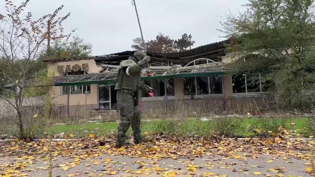 Humanitarian aid mission to enter Ukrainian town of Oleshky as localised ceasefire holds