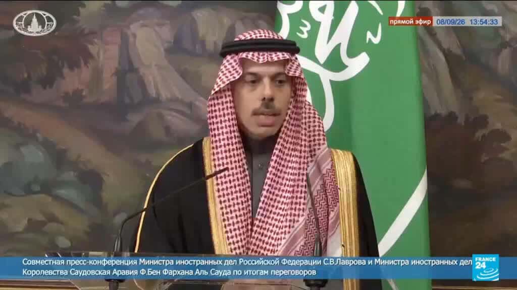 Los hutíes reportan ataques saudíes tras dirigirse a instalaciones petroleras en reanudación del conflicto yemení