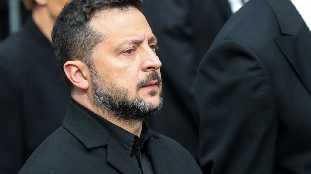 Zelensky, Ukrayna'ya yönelik ölümcül saldırılar sonrasında Trump'tan Rusya'ya derhal yeni yaptırımlar uygulamasını istedi