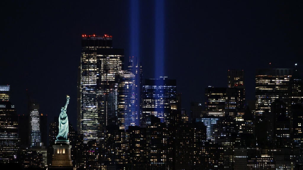 Week in Pictures: 9/11 Commemoration, German Far-Right Gains, Houthi Offensive in Yemen