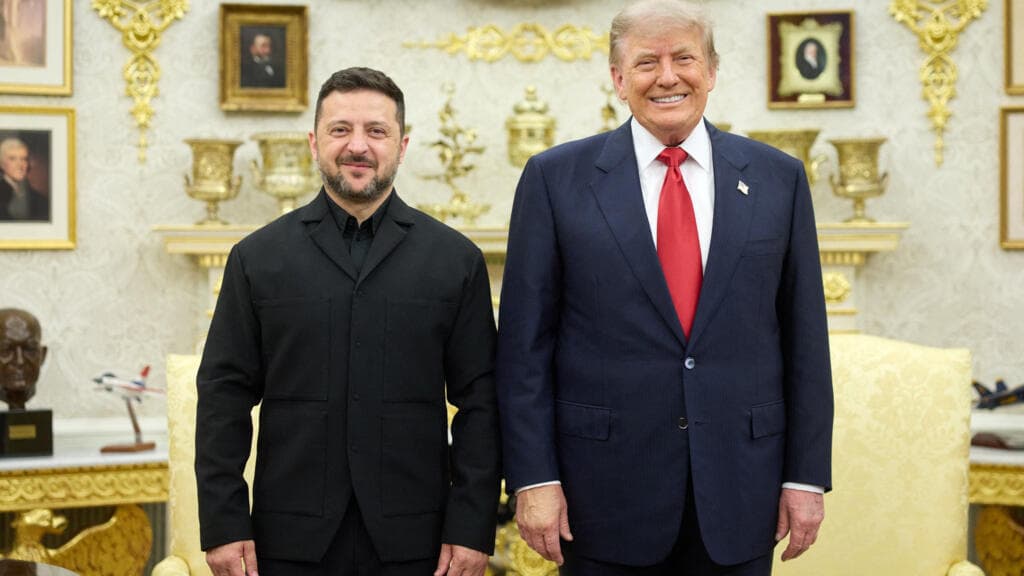 Trump Rusya Yaptırımlarının Hafifletilmesini Savundu, Zelensky'yi Barış Müzakereleri Konusunda Eleştirdi