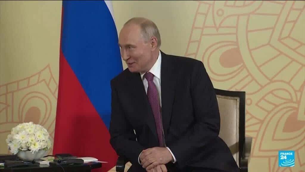 Putin Arrives in India as BRICS Leaders Begin Talks