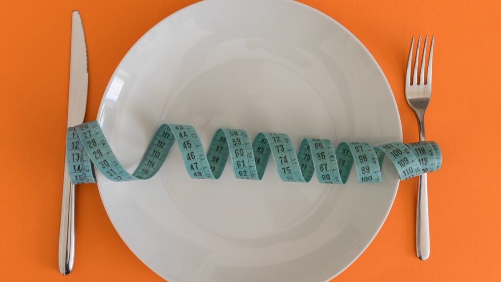 Experts Call for DSM-6 to Address Algorithm Role in Eating Disorders