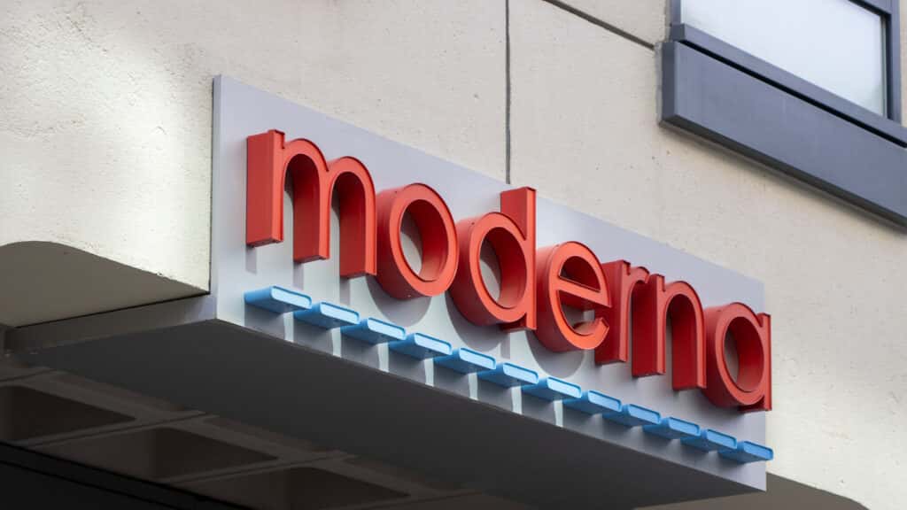 Moderna Launches Early Trial of Ebola mRNA Vaccine