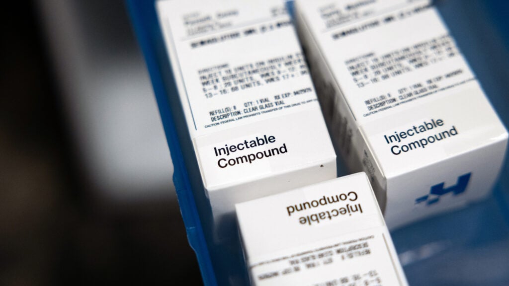 Plataformas de telemedicina prescriben fármacos GLP-1 fuera de indicación para la adicción mientras se retrasa la aprobación de la FDA