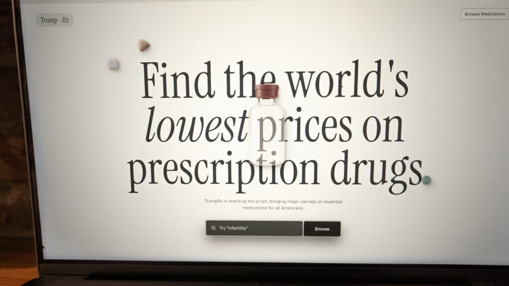 Los PBM Acuerdan Mostrar Precios de Medicamentos de TrumpRx; Zenbexus de Bristol Obtiene Aprobación Acelerada
