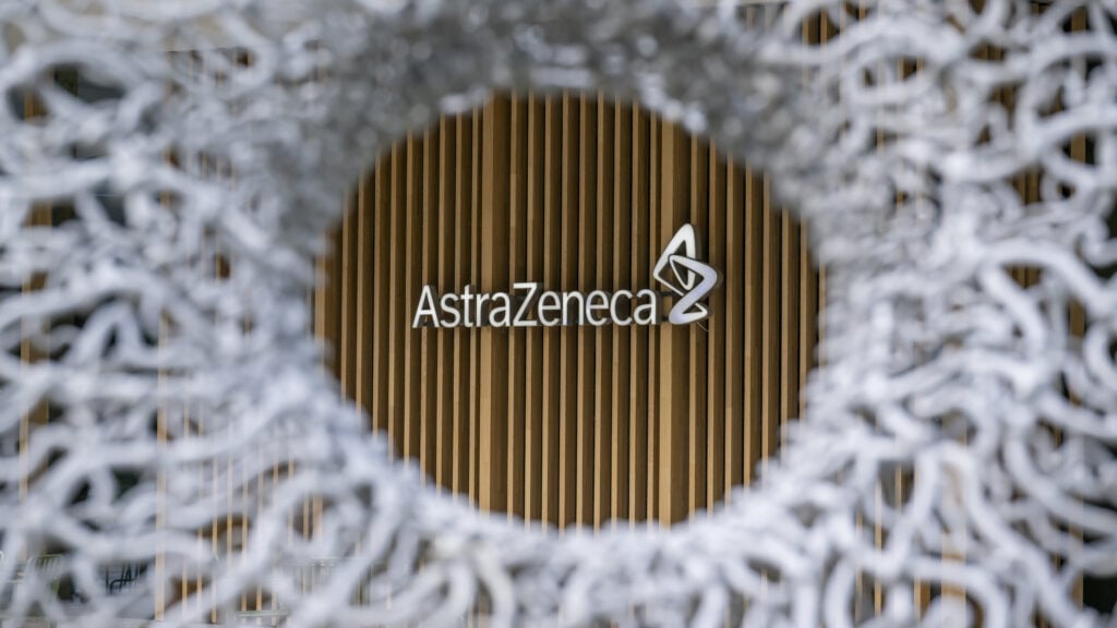 AstraZeneca Invierte $2 Mil Millones en Asociación con Summit Therapeutics